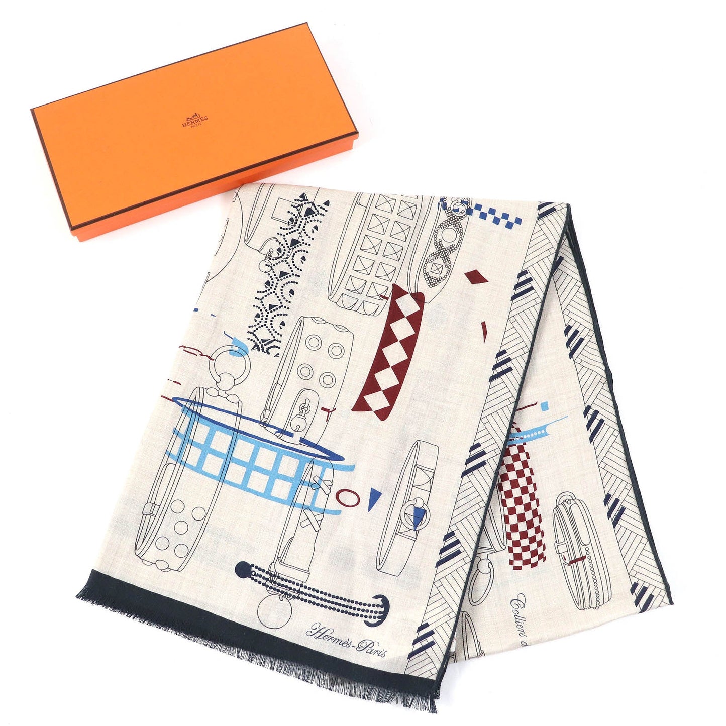 HERMES Stall 694134T Main: 70% cashmere, Main: 30% silk NATUREL/ARDOISE/BORDE Rectangle Colliers de Chiens Imprimeur Fou Women
