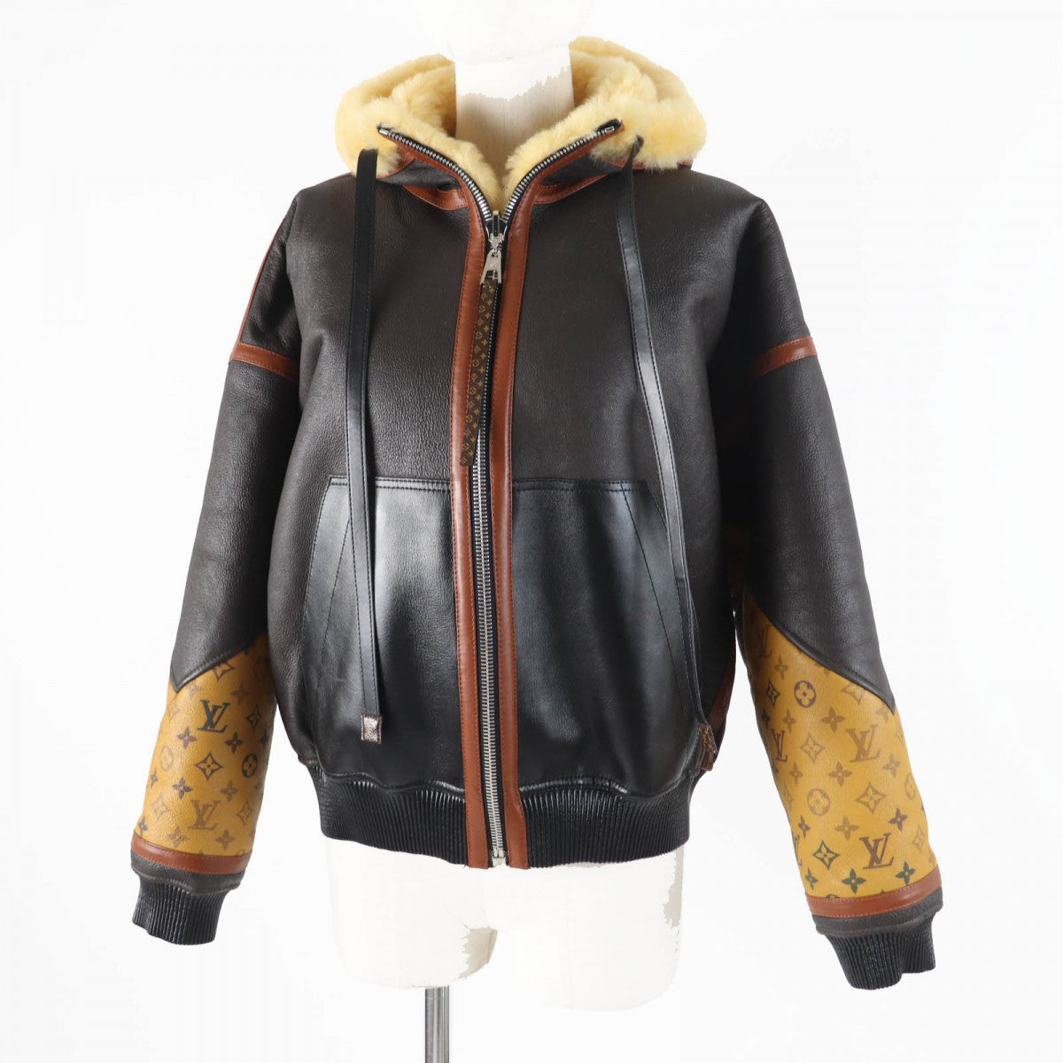 LOUIS VUITTON Mouton jacket FJLJ12XKN Outer: Sheepskin, Lining: 80% Polyester, Lining: 20% Polyurethane, Leather part: Sheepskin Dark brown Women
