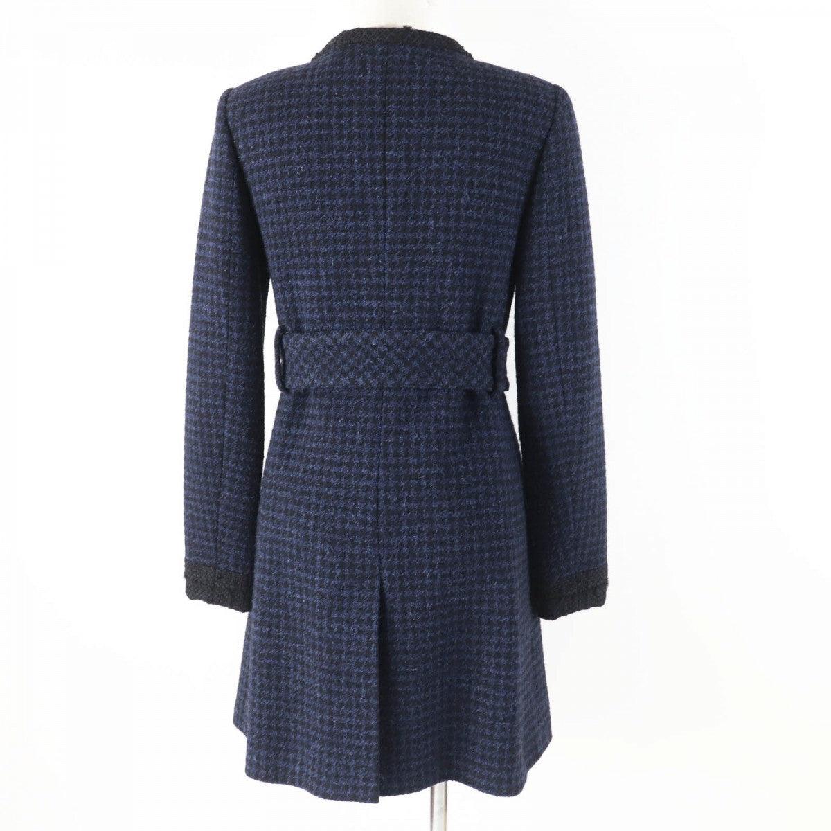 CHANEL coat P57229 Outer: 80% wool, Outer: 14% nylon, Outer: 6% rayon, Lining: 100% silk, Part: 62% wool Black navy Women 34