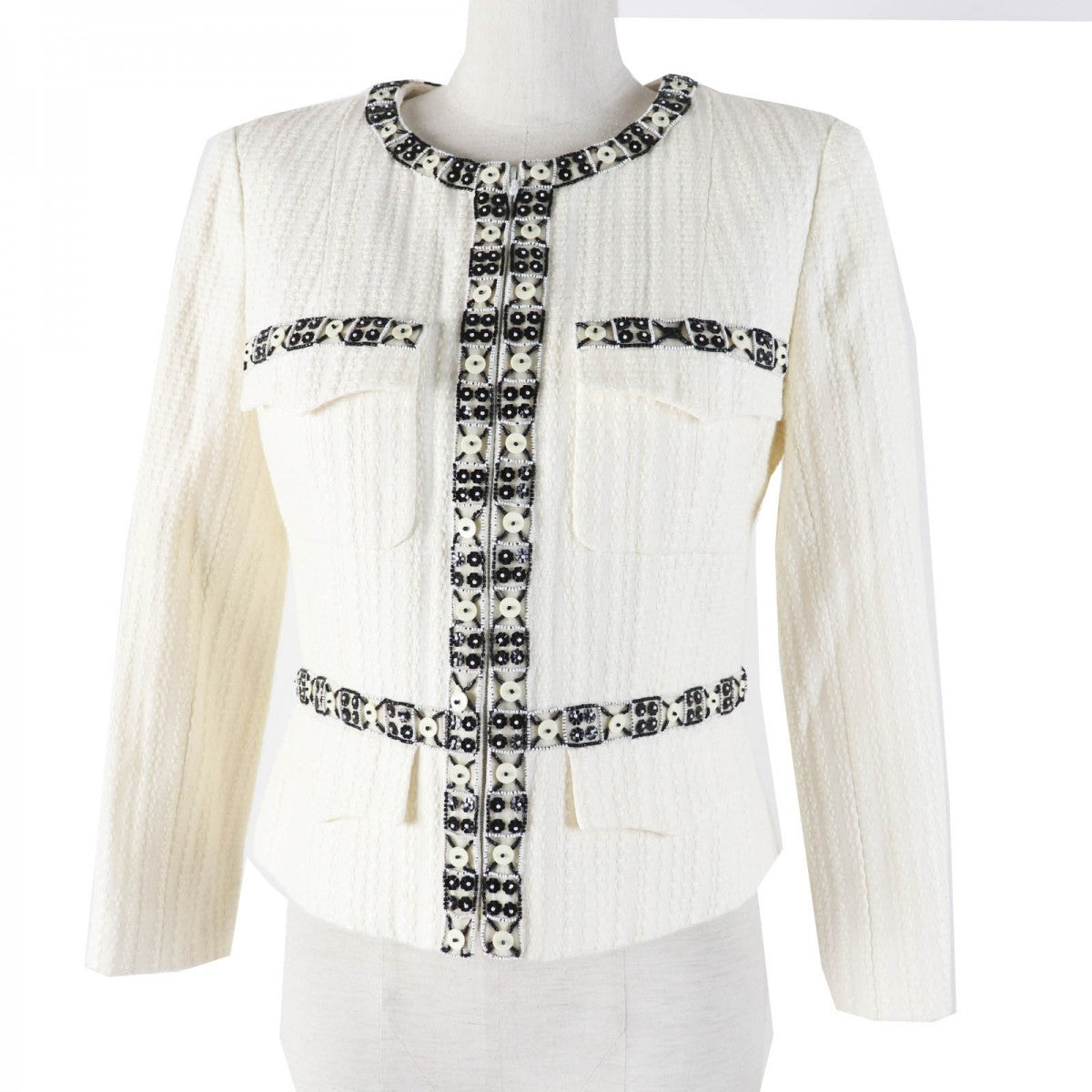 CHANEL Jacket 03P P21247 Outer: 56% cotton, Outer: 44% linen, Lining: 95% silk, Lining: 5% elastane (polyurethane) Ivory black Women 38