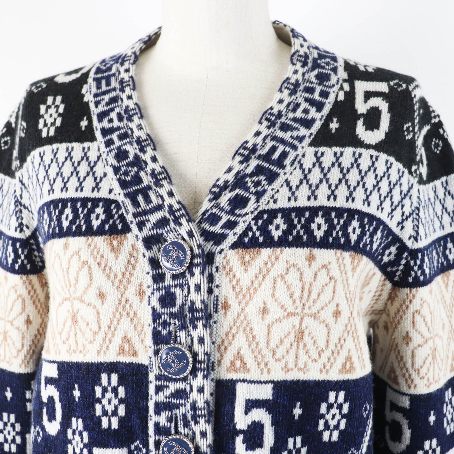 CHANEL cardigan 20B P65173 Main: 100% cashmere Multi Women 40