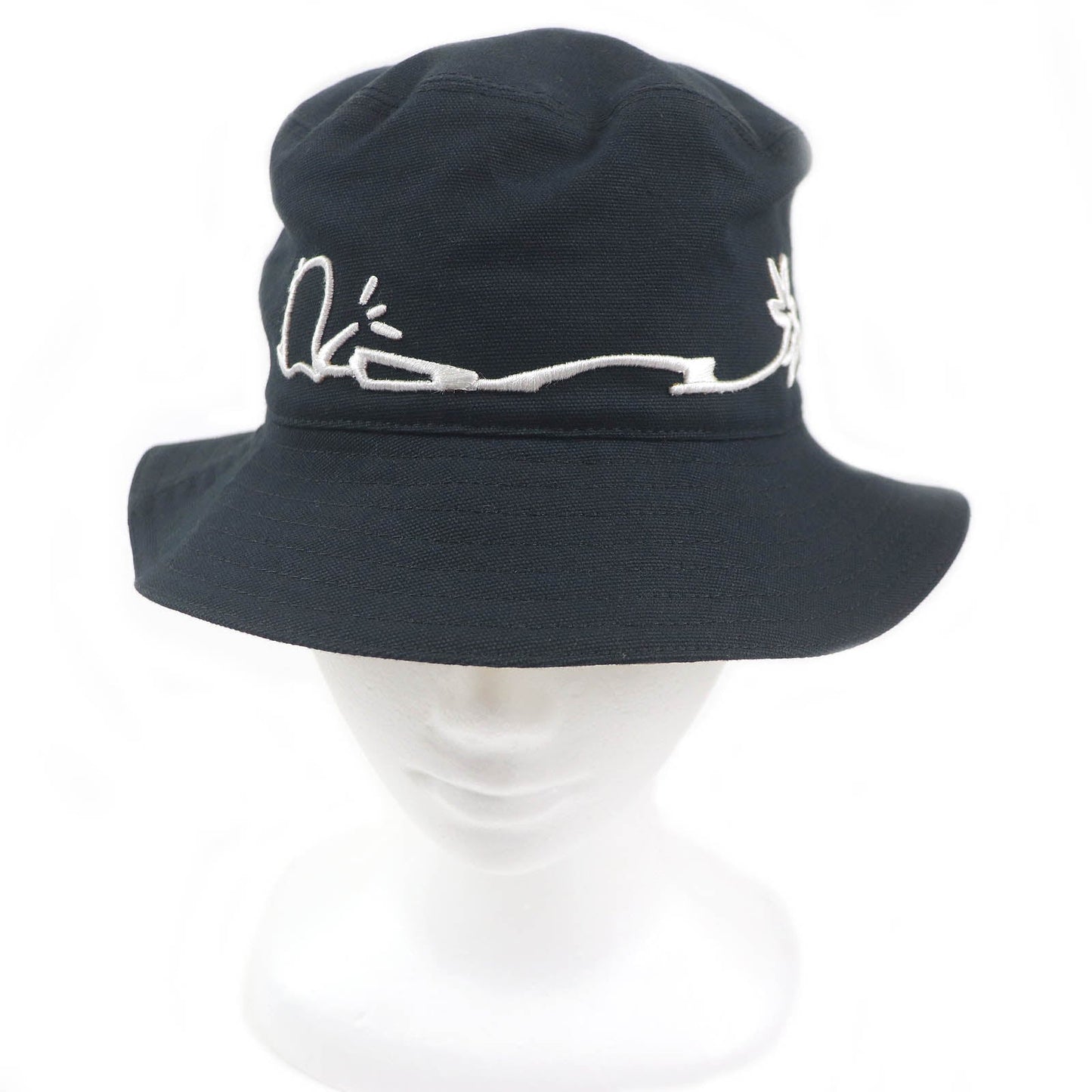 Dior hat 033C906U4511 Main: 100% cotton, Part: 100% rayon Black White mens M