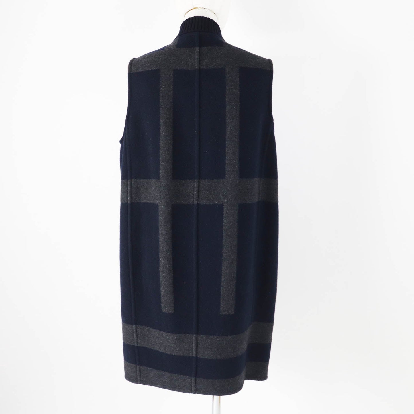 HERMES Vest Main: 98% cashmere, Main: 1% nylon, Main: 1% polyurethane, Part: 92% cashmere, Part: 6% nylon Navy gray Varsity Women 34
