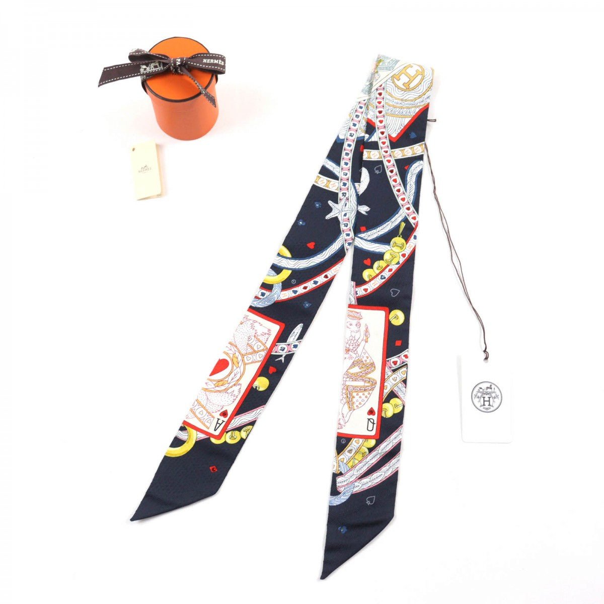 HERMES scarf Main: 100% silk Navy type PIQUE DAME DE COEUR Queen of Hearts Women