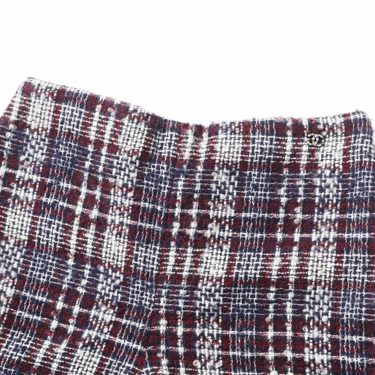 CHANEL Shorts P73601 Main: 96% wool, Main: 4% polyamide, Lining: 100% silk Navy Bordeaux White Women 36