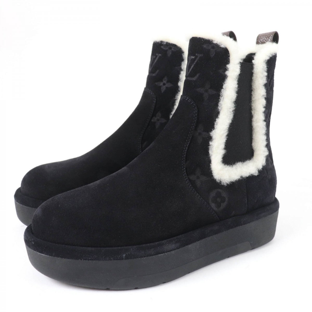 LOUIS VUITTON boots 1ADC6S Main: Suede leather Noir Aspen Chelsea boots Women 37.5