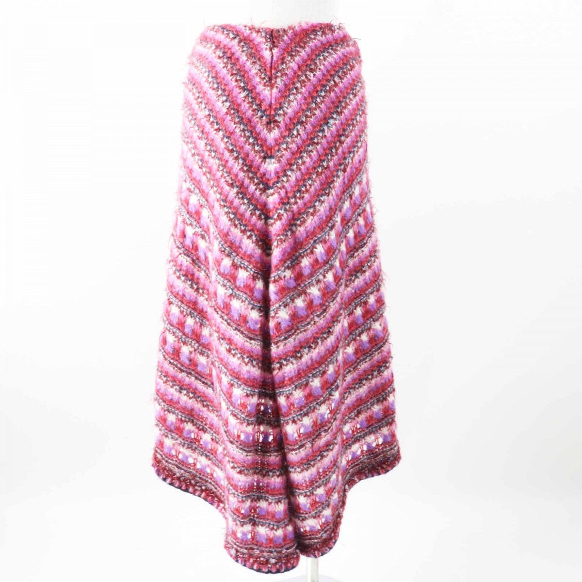 CHANEL skirt P72981 Main: 45% alpaca, Main: 19% silk, Main: 16% polyamide, Main: 11% wool, Main: 8% lyocell Pink type Multi Women 36