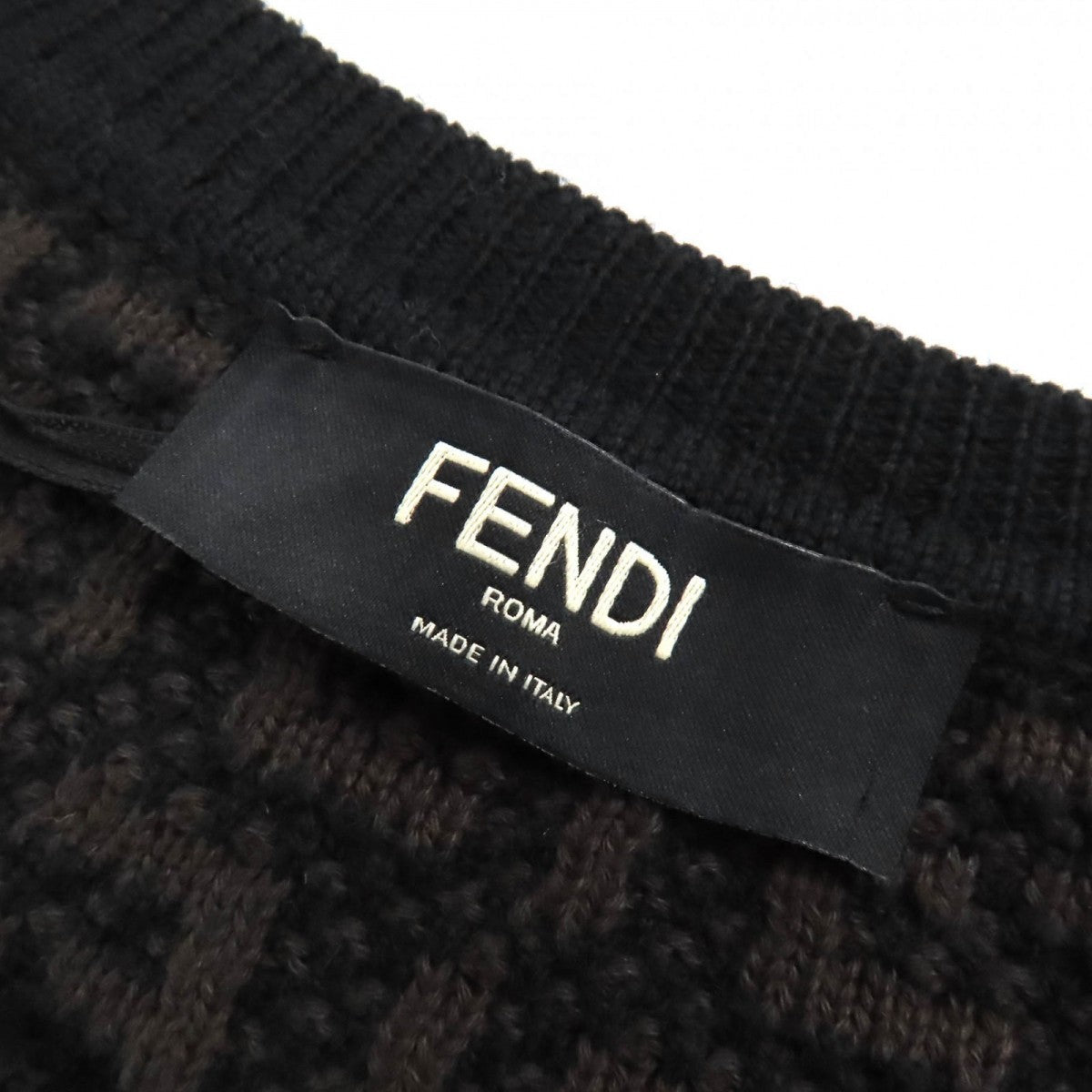 FENDI knit FZX034 Main: 54% wool, Main: 39% cotton, Main: 7% cashmere Black dark brown mens 50