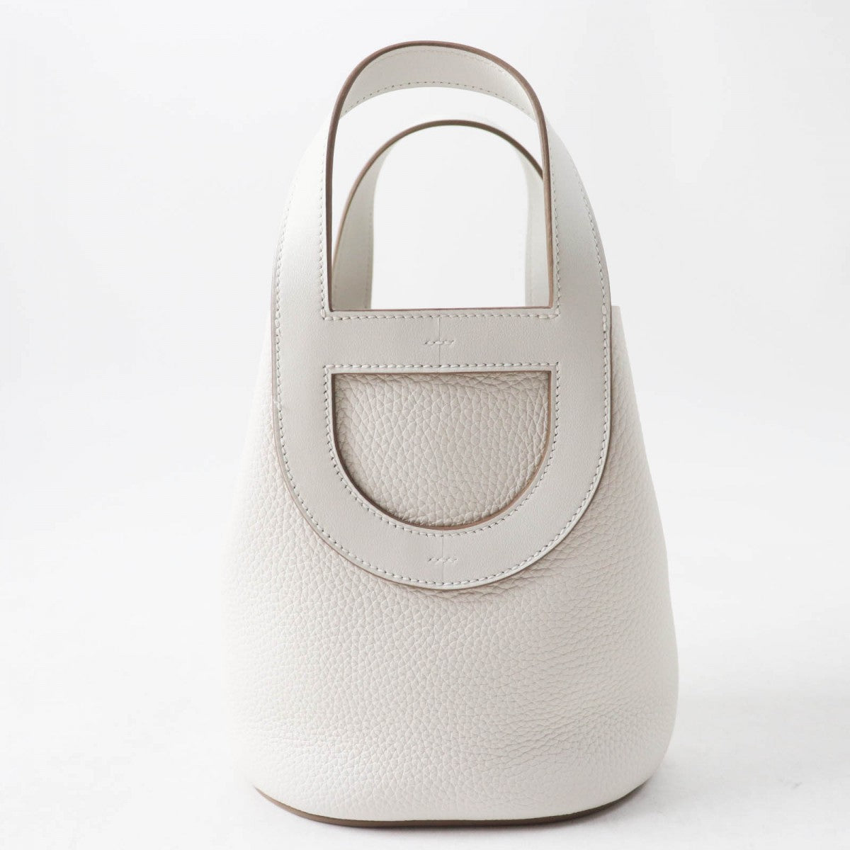 HERMES Handbag Main�FTaurillon Clemence white in the loop 18 Women