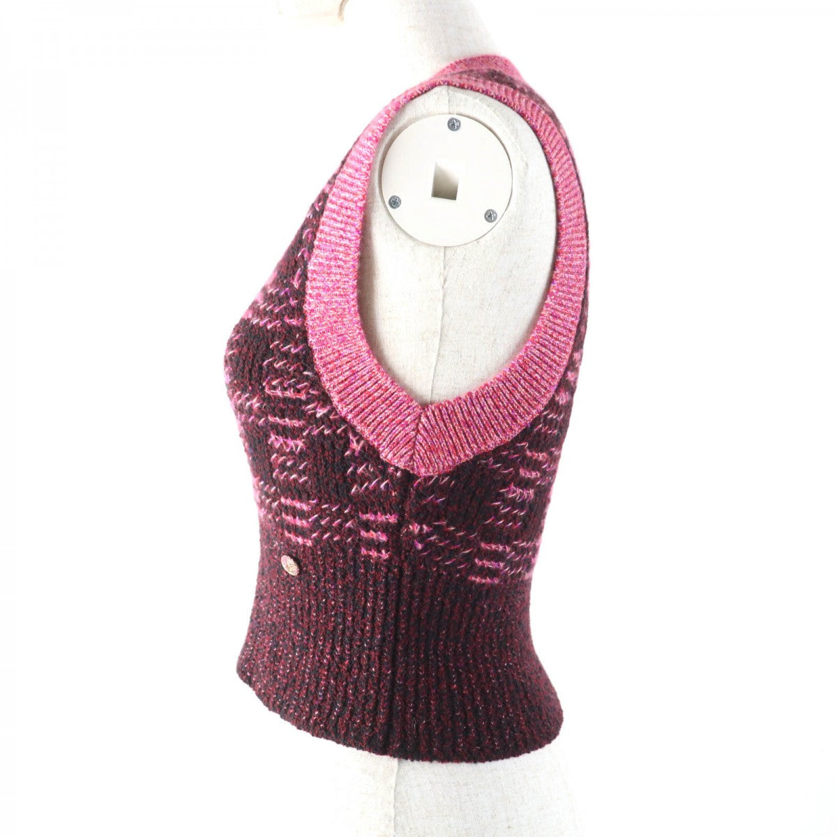 CHANEL Vest P73852 Main: 56% cashmere, Main: 37% wool, Main: 6% polyamide, Main: 1% polyurethane Pink type Women 34