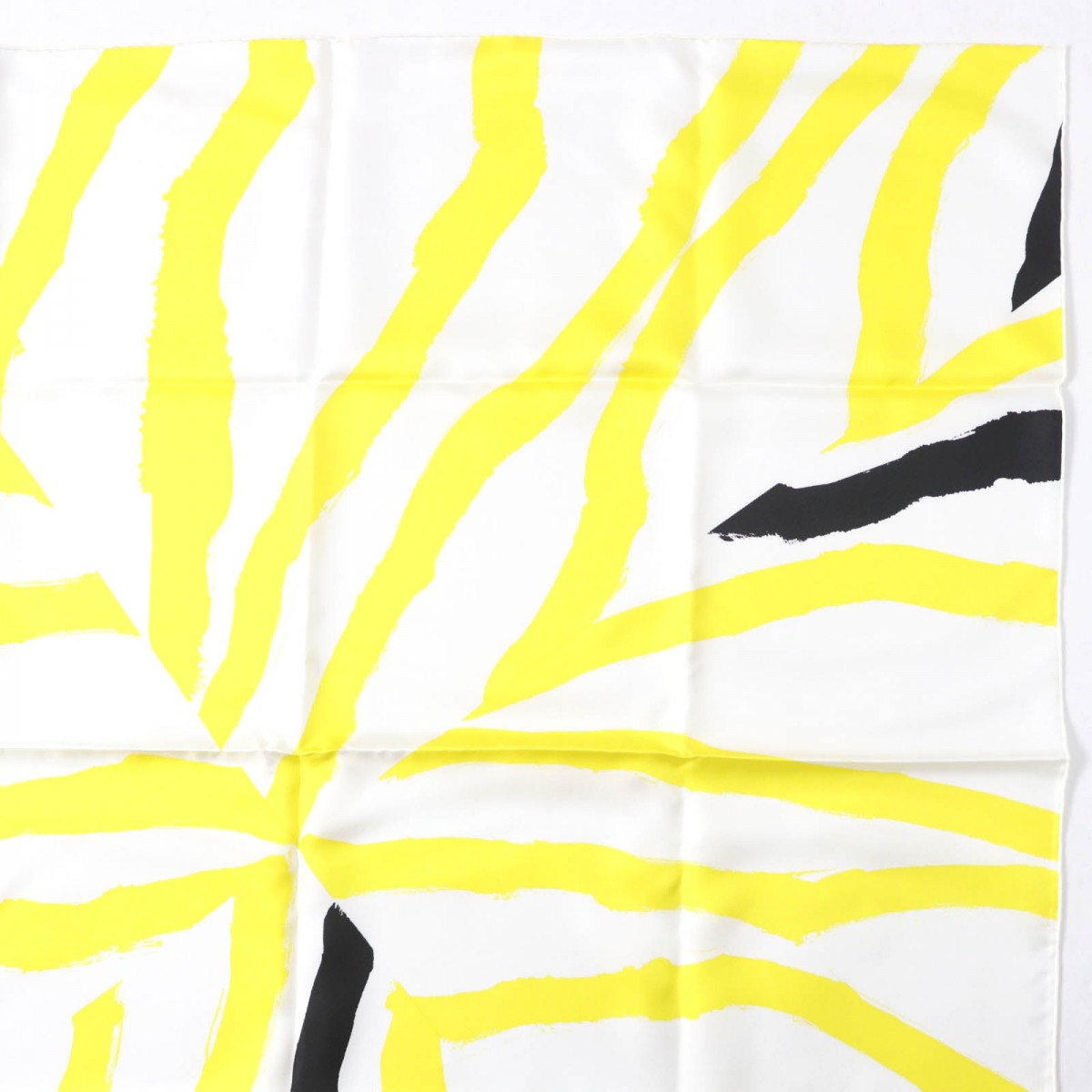 HERMES scarf Main: 100% silk Yellow type Carre90 ROSACE DE JANOS BER Women