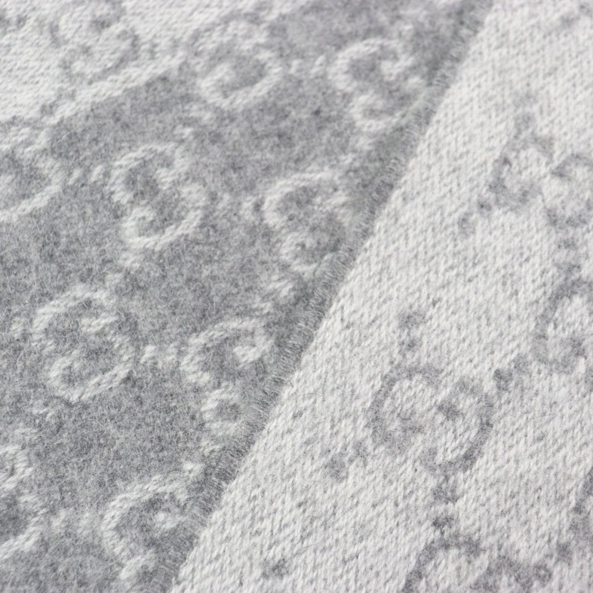 GUCCI Scarf 391530 Main: 50% cashmere, Main: 50% wool gray mens
