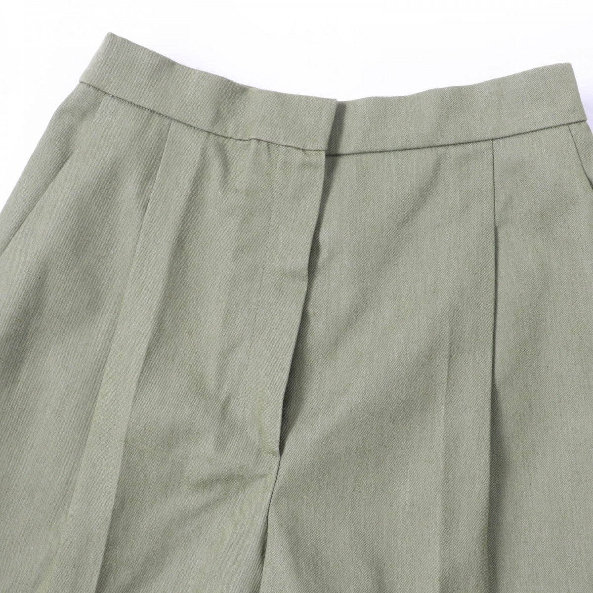 CHANEL Shorts P55496V33481 cotton khaki 38