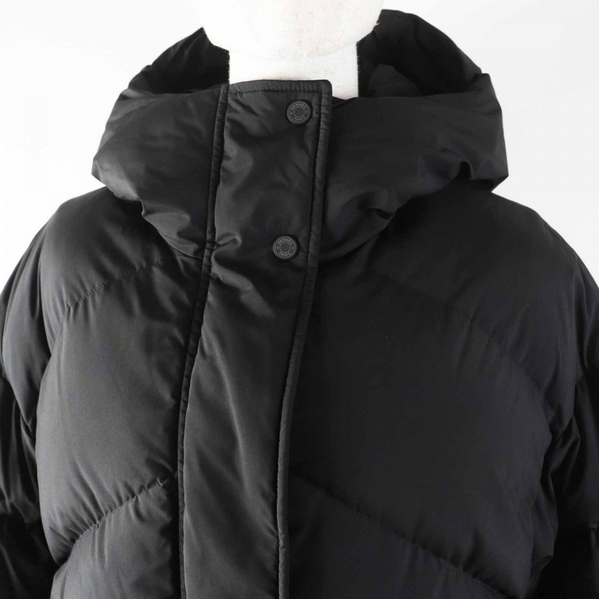 HERMES Down jacket 4H0178DR Main: 100% polyester, Lining: 100% polyester, Filling: 90% down, Filling: 10% feather, Part: 92% wool black Women 34