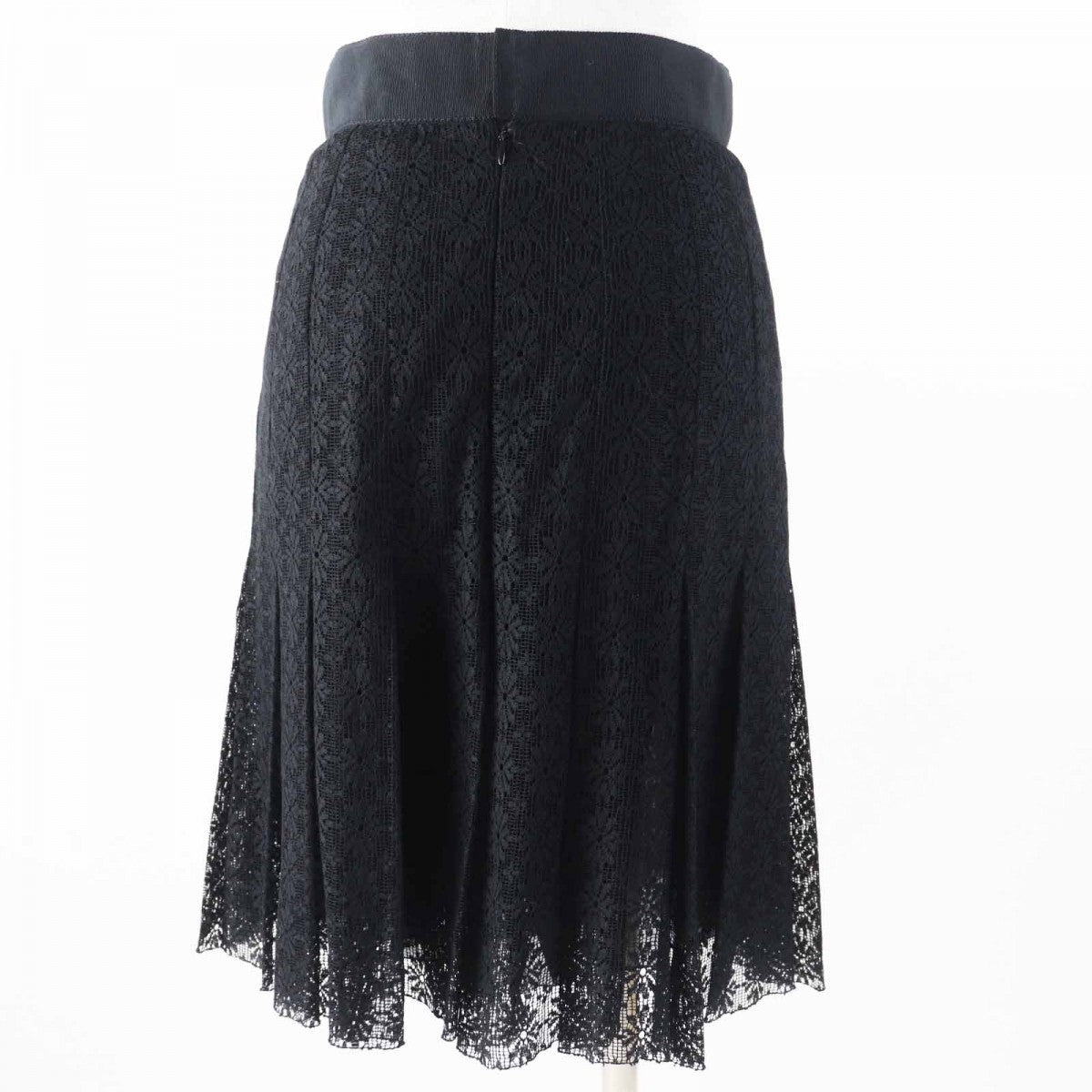 CHANEL Pleated skirt P51456 Main: 94% cotton, Main: 6% nylon, Lining: 100% silk black Women 36