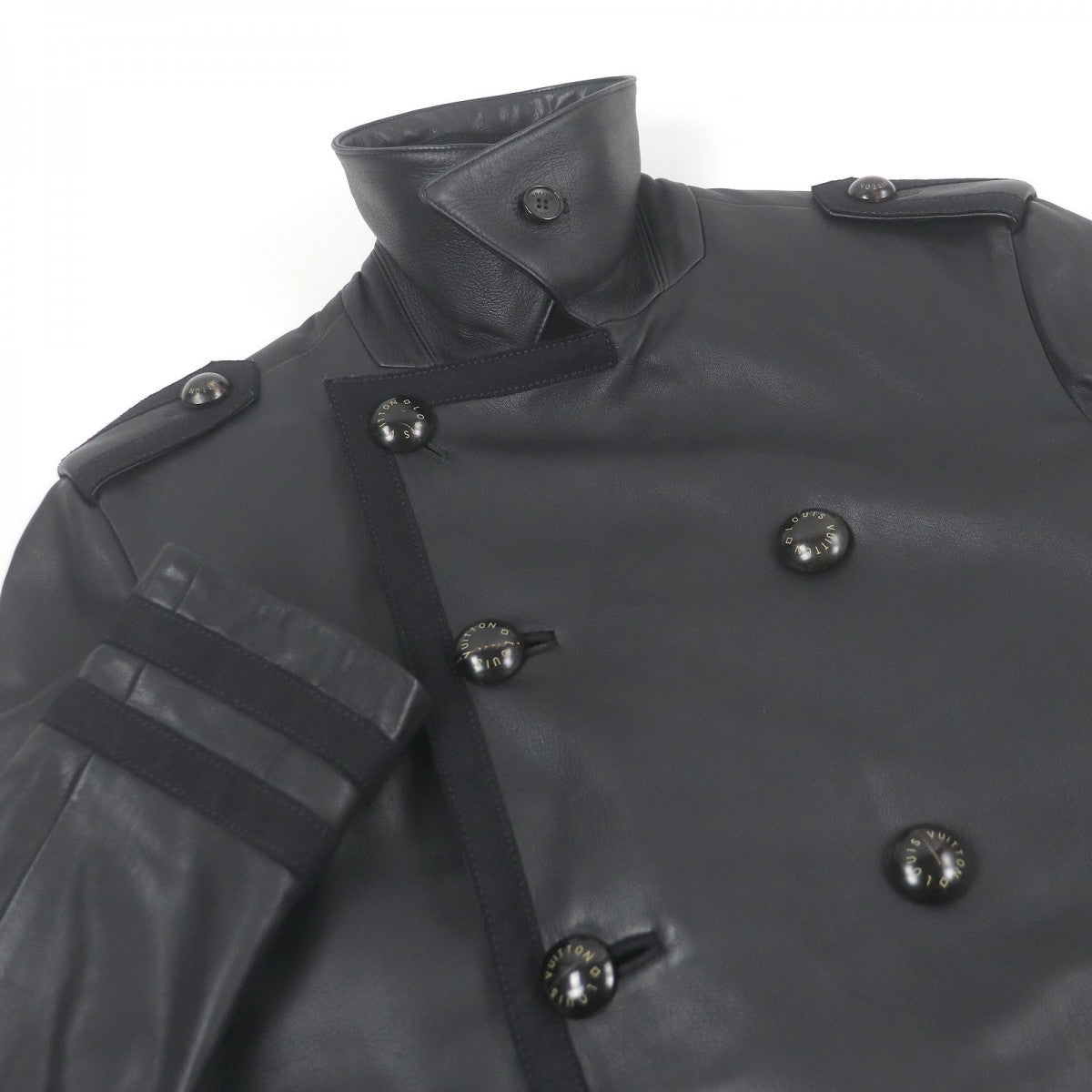LOUIS VUITTON Chester coat Outer: 100% cowhide, Lining: 70% cotton, Lining: 30% silk black mens 44
