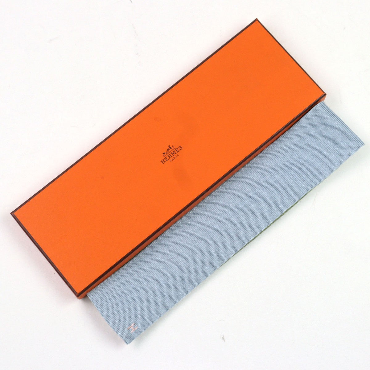 HERMES tie Main: 100% silk Blue (pastel color) Quatre Tan Reversible Silk Maille Tie Knitted Tie mens