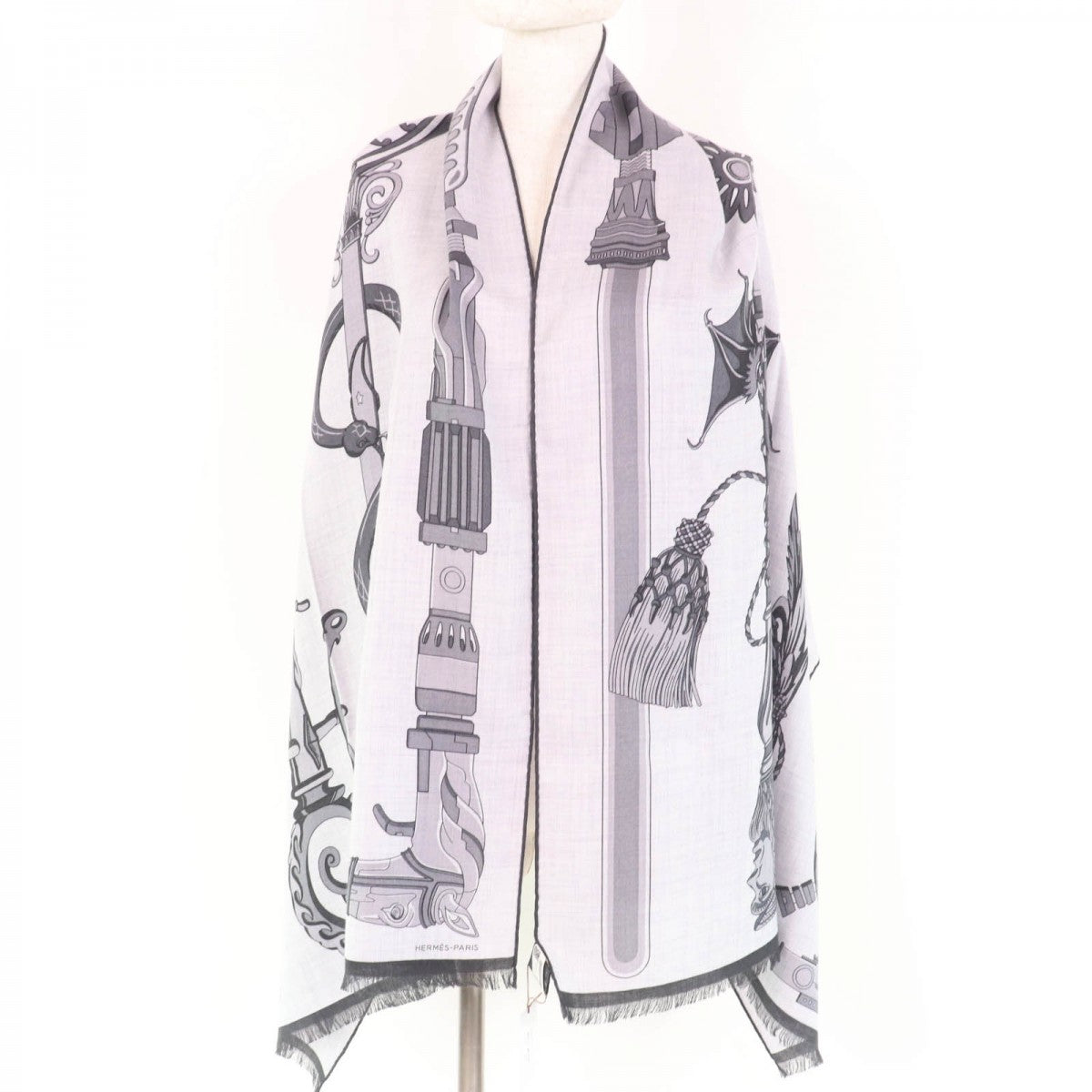 HERMES Stall Main: 70% cashmere, Main: 30% silk Gris Cine Clair/Gris Moyen/Anthracite Rectangle 63x180 cm Katsouna Women