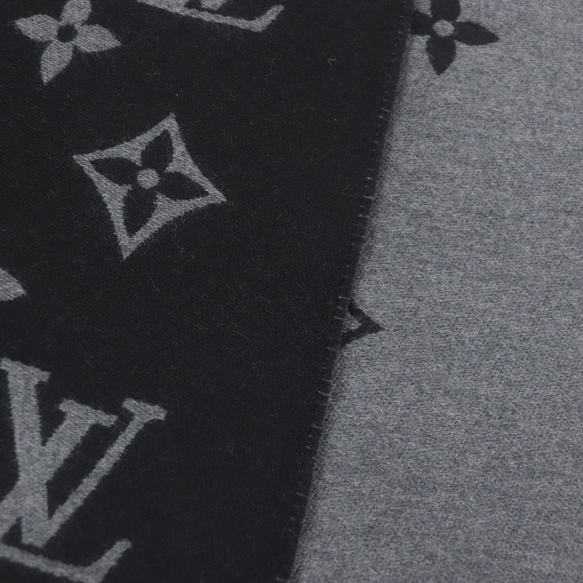 LOUIS VUITTON Scarf M79225 Main: 100% wool Noir All About Monogram mens