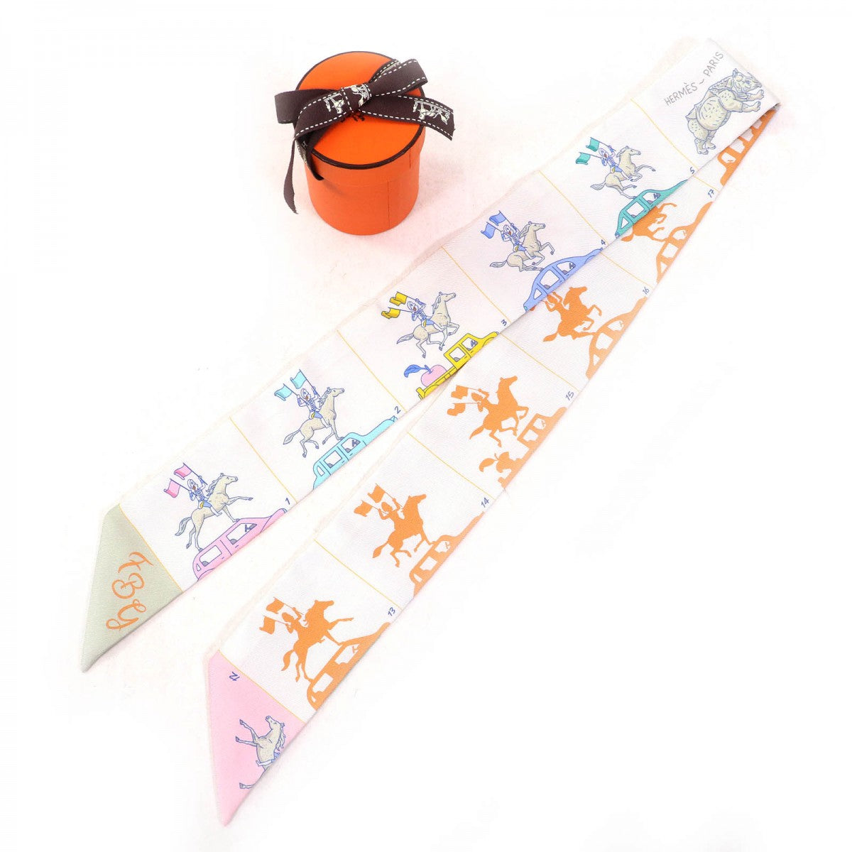 HERMES scarf 064150S 07 silk Gris Perle/Vert/Jaune HERMES PARADE