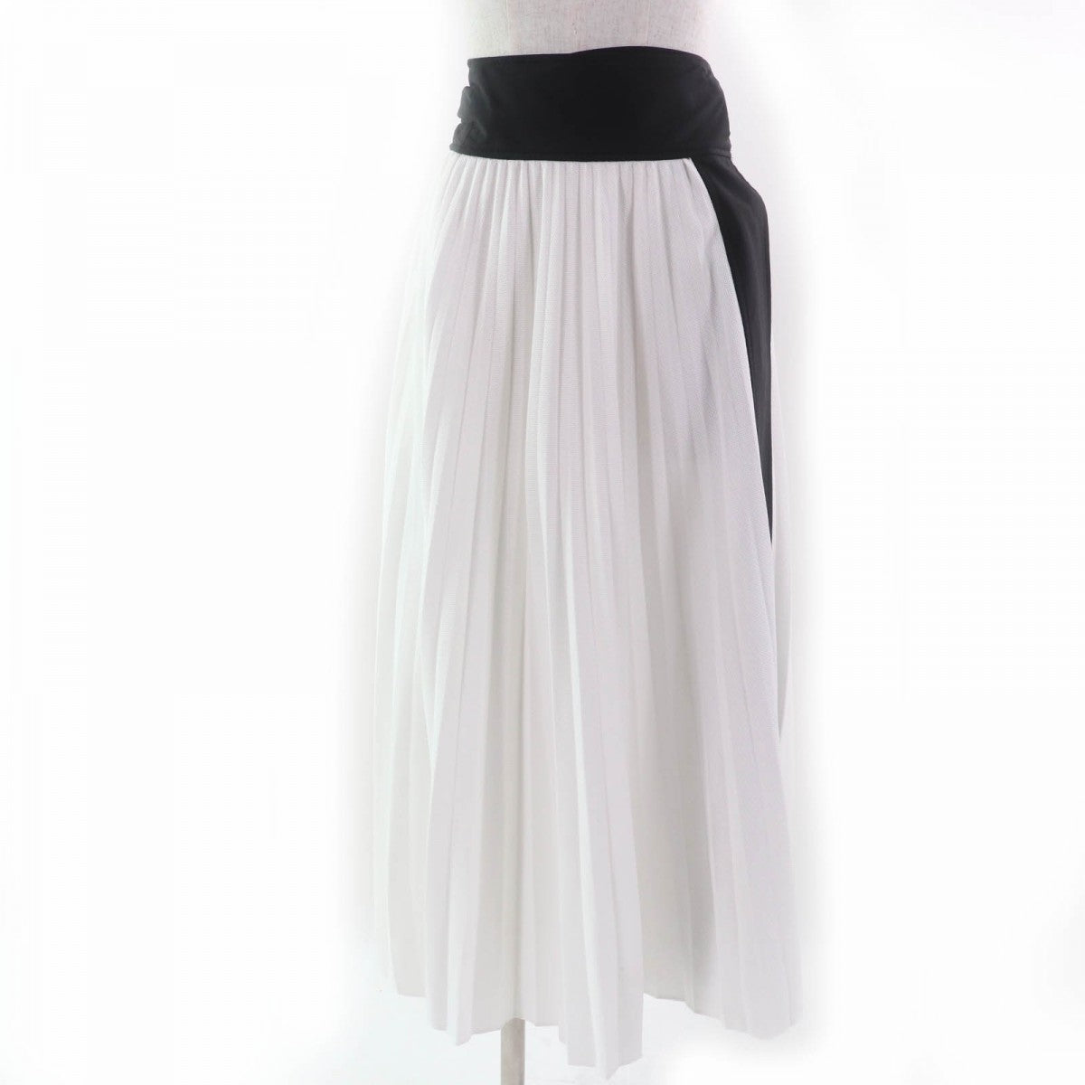 LOUIS VUITTON Long skirt Main: 49% cotton, Main: 31% polyester, Main: 20% silk white Women 34