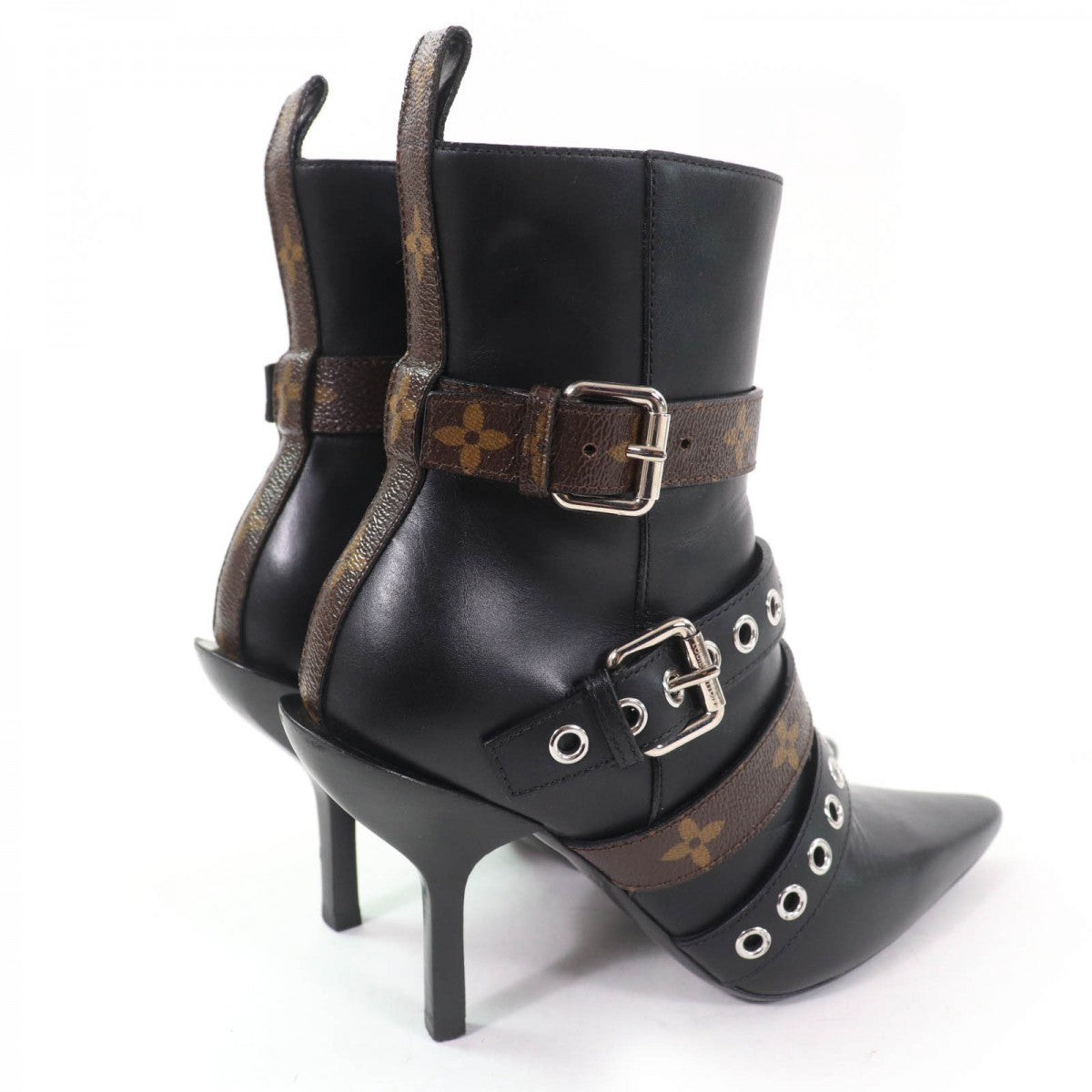 LOUIS VUITTON Ankle boots leather black 36