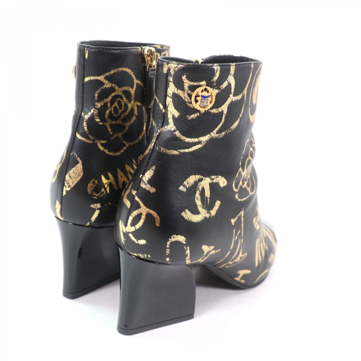 CHANEL short boots G35073 leather Black gold 36