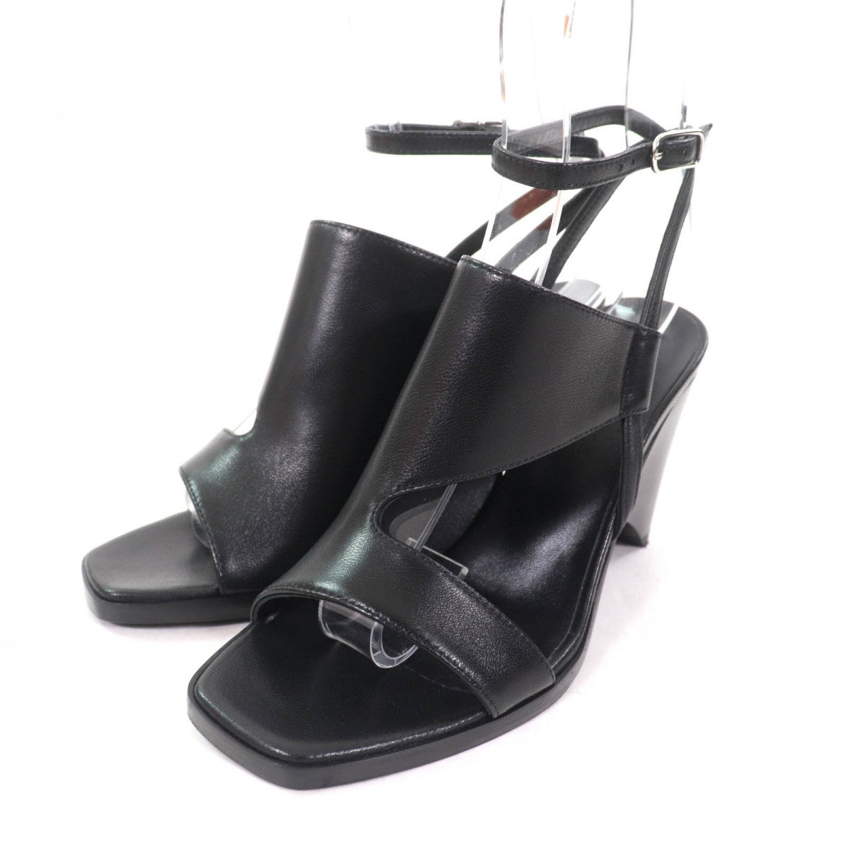 HERMES Sandals leather black Inconnu 85 35