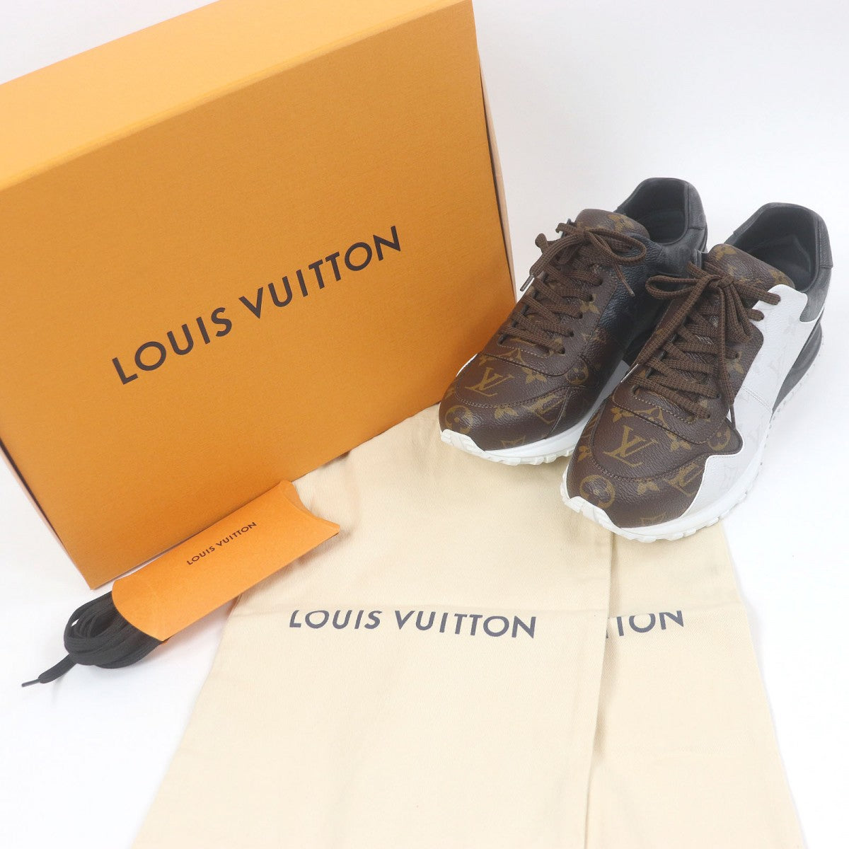 LOUIS VUITTON Low cut sneakers leather White brown black LV Runaway Line 7