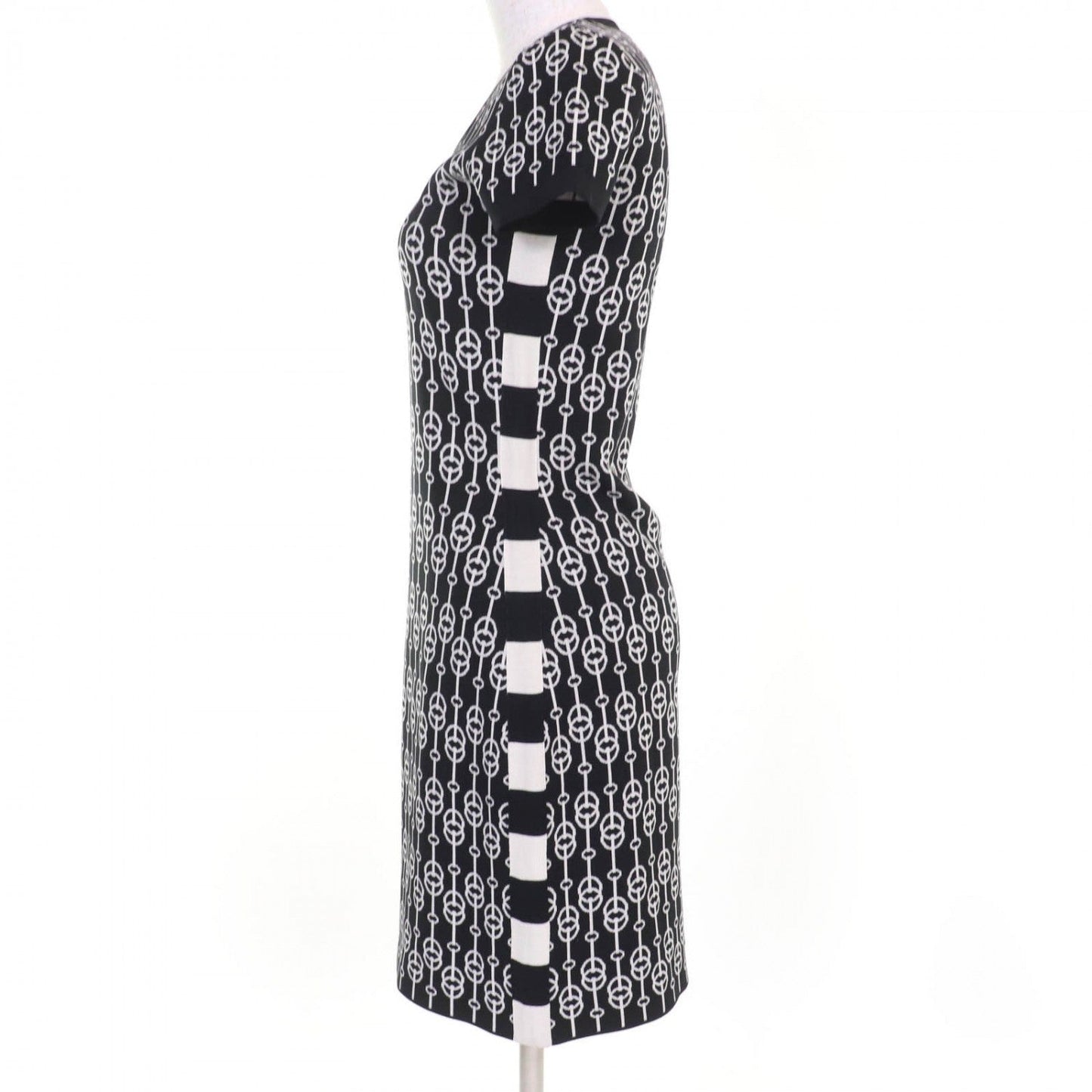 HERMES one piece 2E2500D4 silk Black type 36