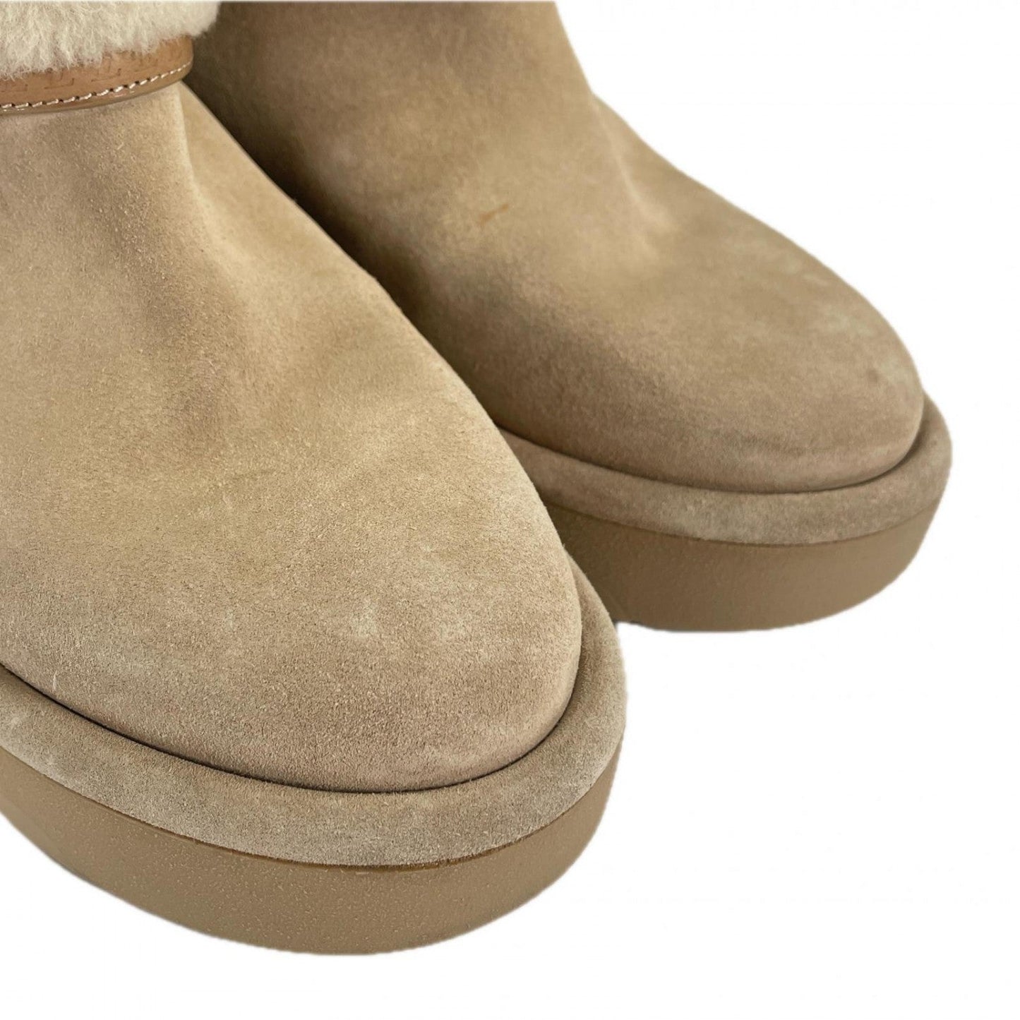 LOUIS VUITTON short boots Mouton beige Aspen Line 37