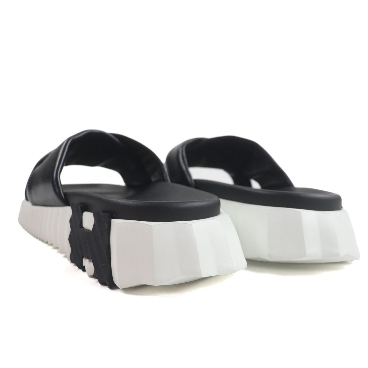 HERMES Sandals leather black infrastructure 39
