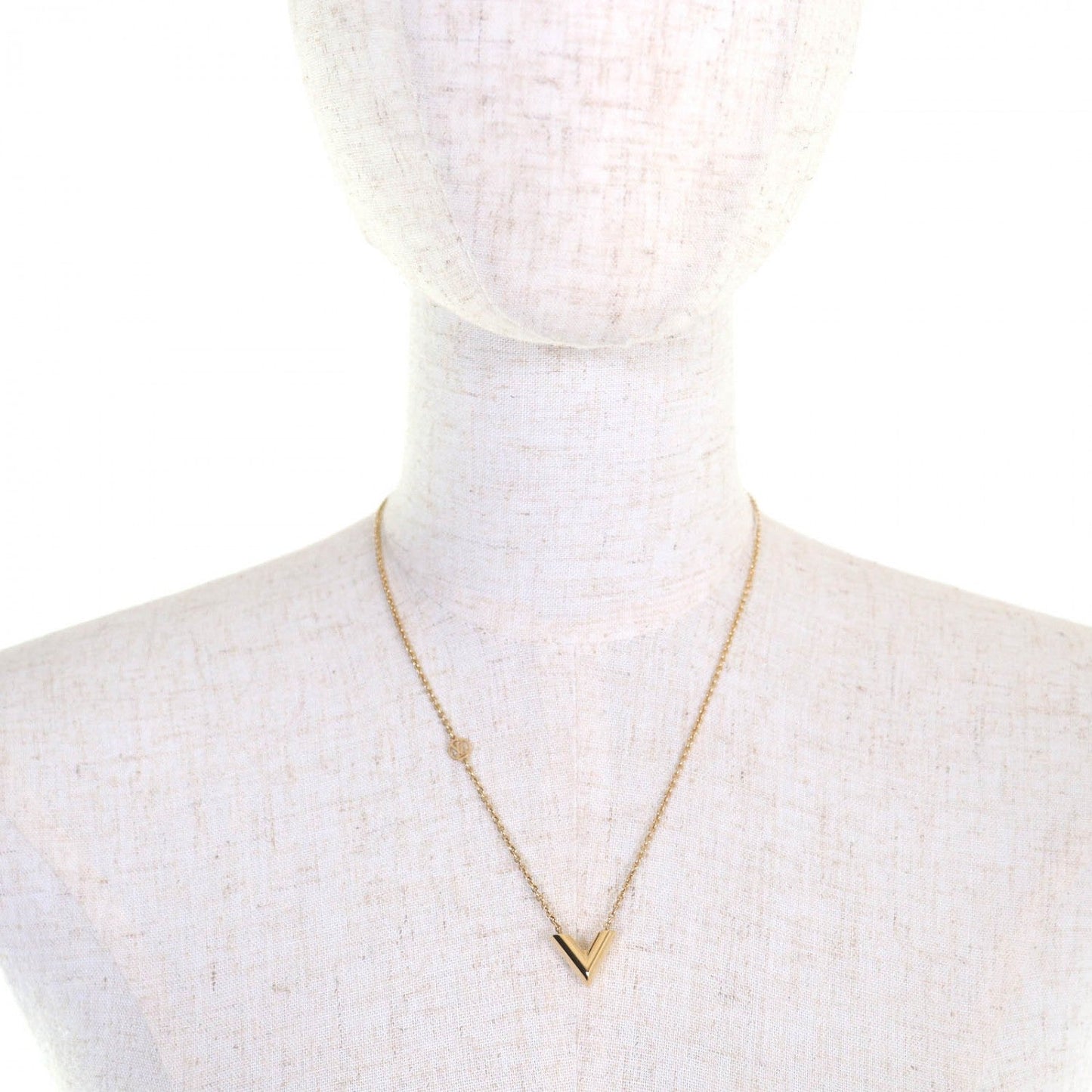 LOUIS VUITTON Necklace M00857 ã¼ gold Essential V
