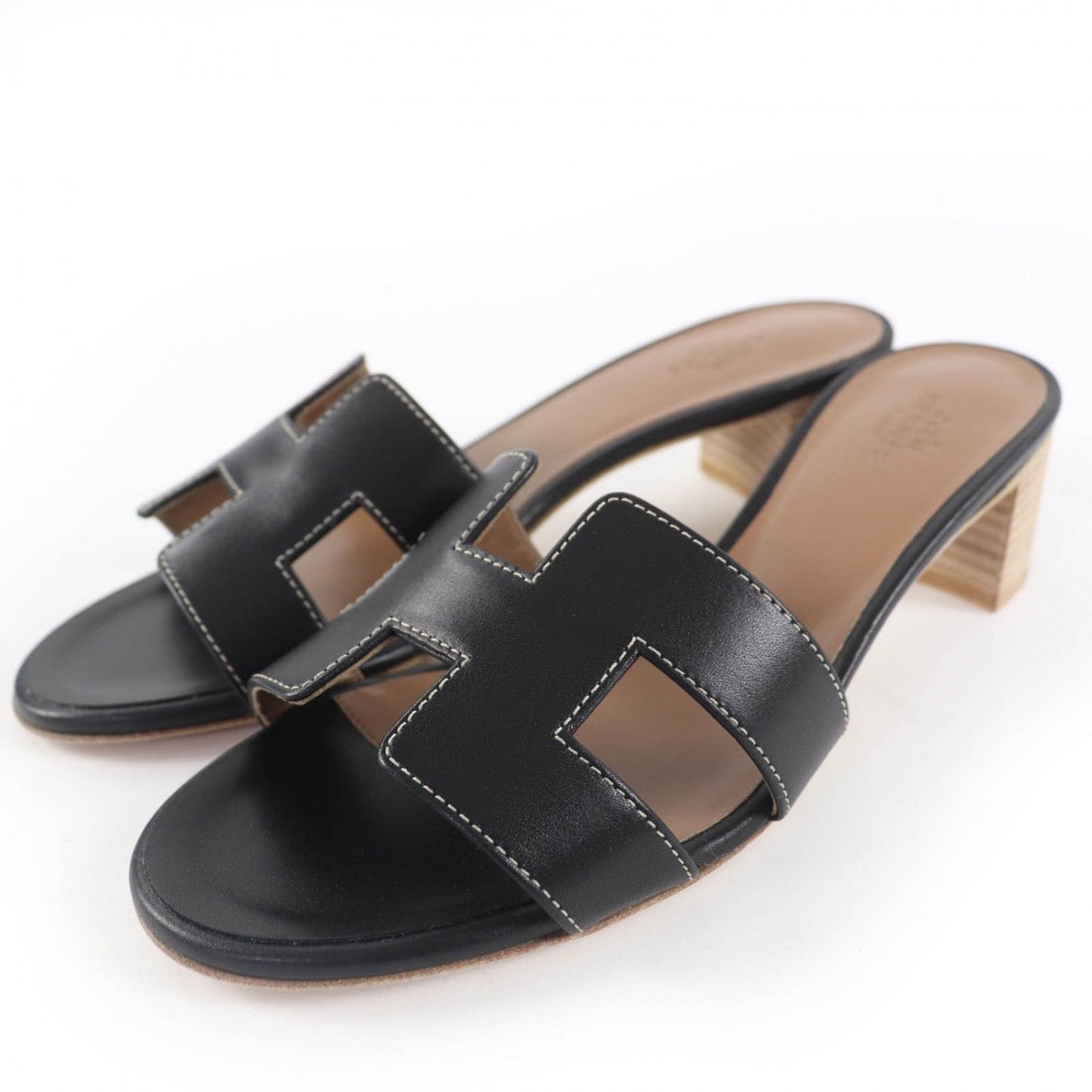 HERMES Sandals leather black Oasis 37