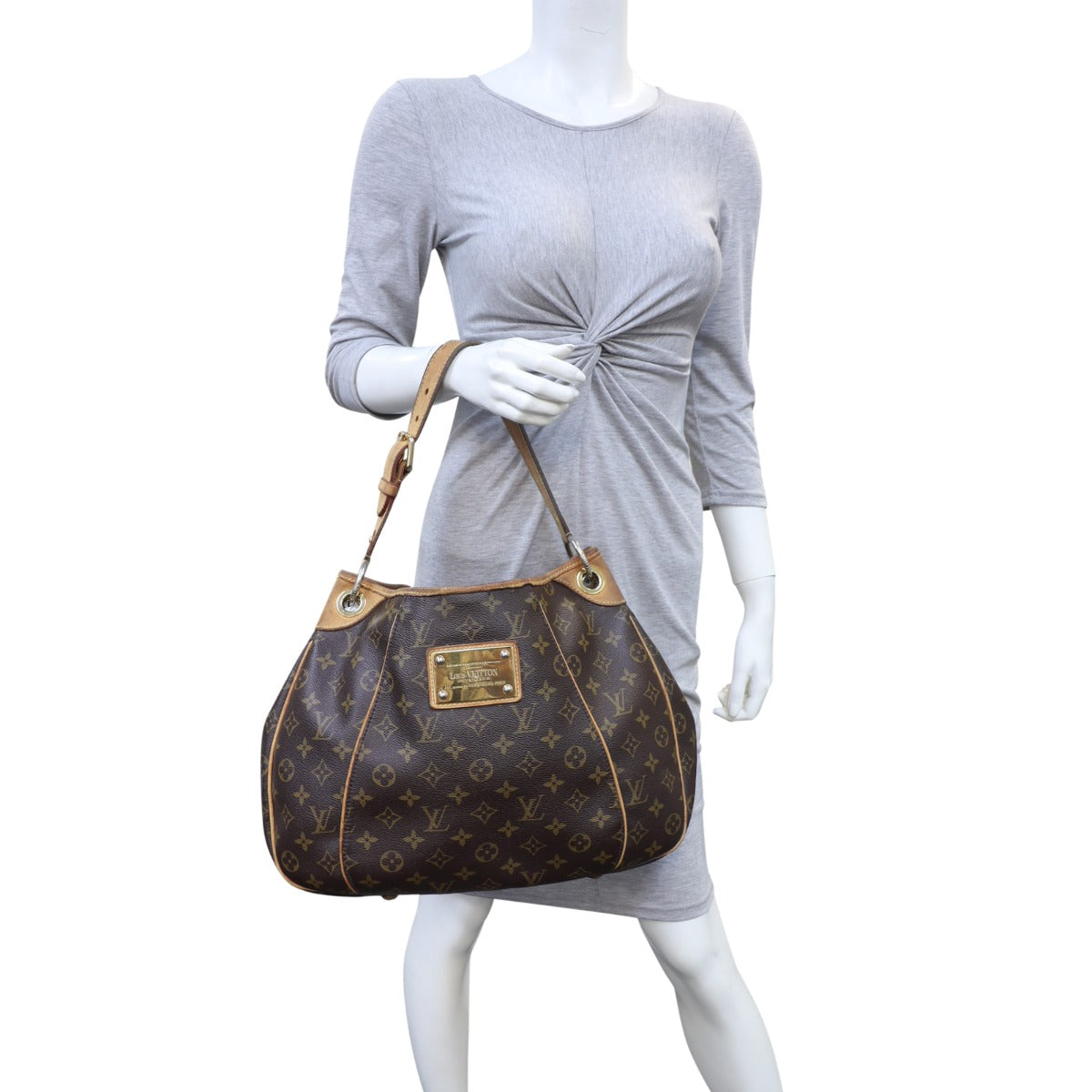 Louis Vuitton Galliera PM Monogram