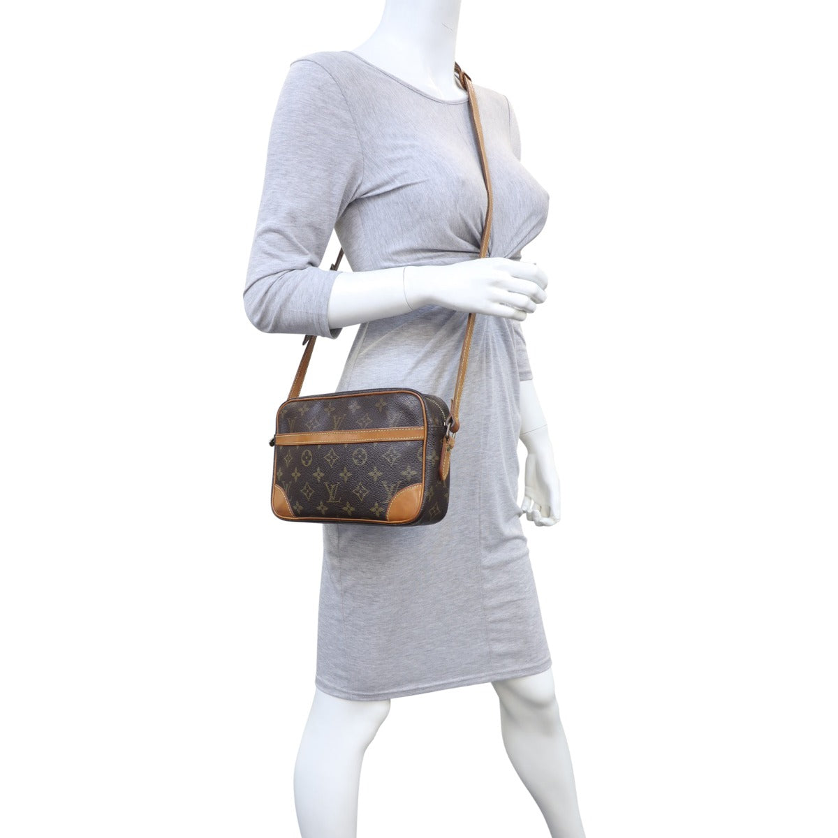 Louis Vuitton Trocadero 23 Monogram