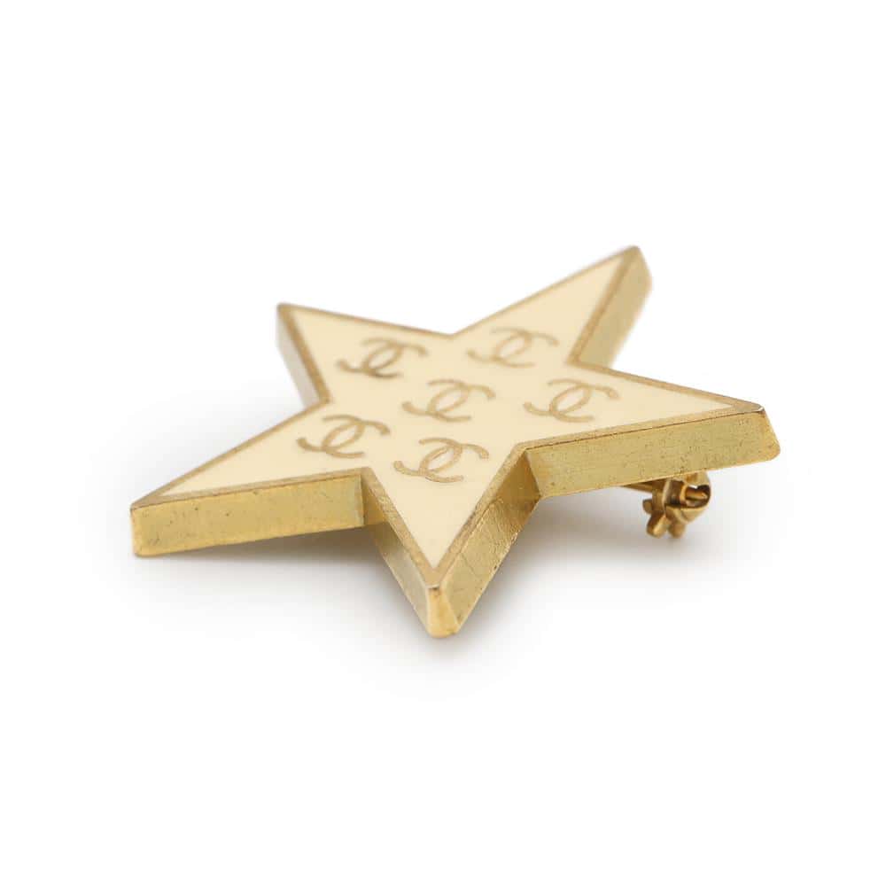 CHANEL Star motif brooch Beige/Gold Metal