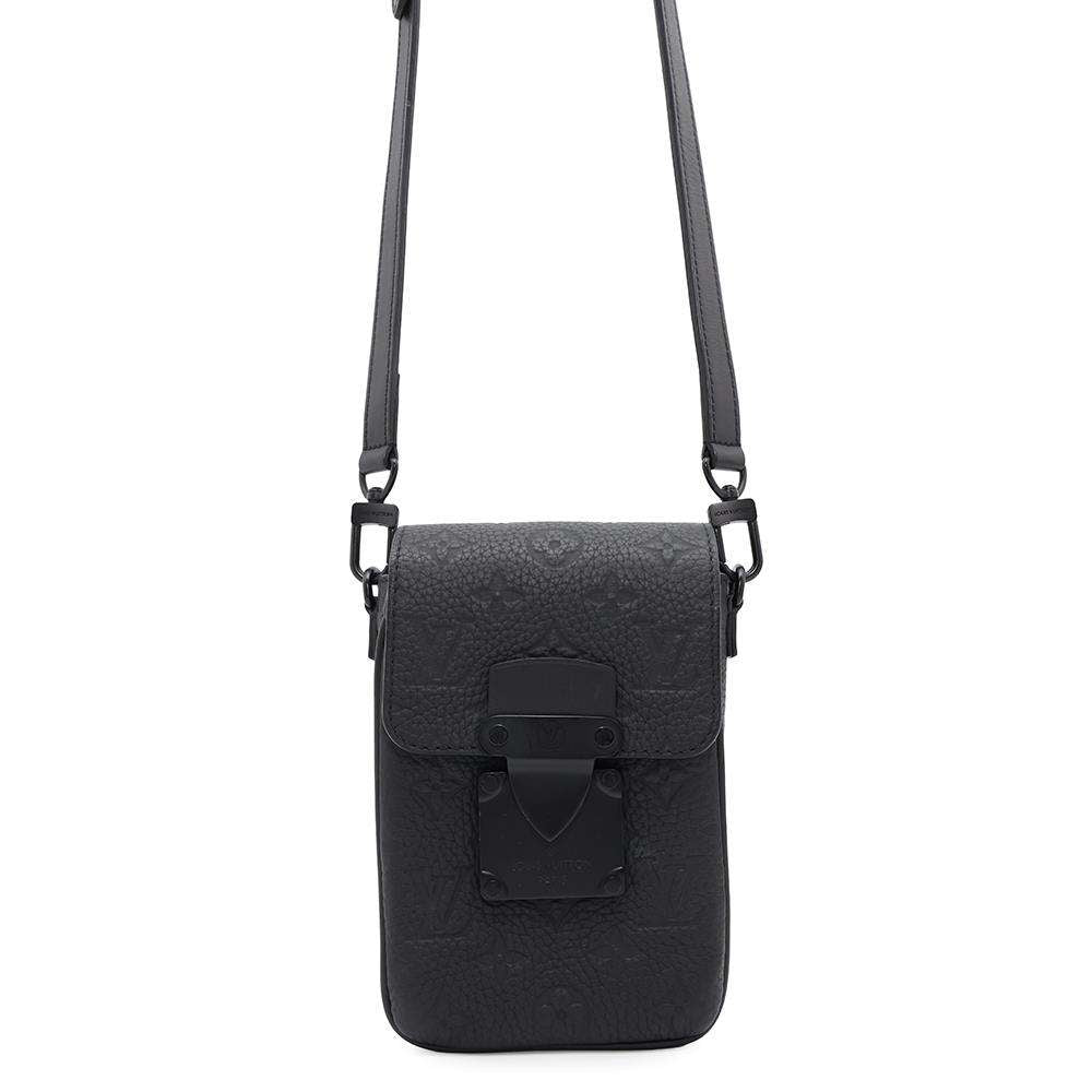 LOUIS VUITTON SPadlock Vertical Wearable Wallet NoirM81524 Monogramã»Taurillon
