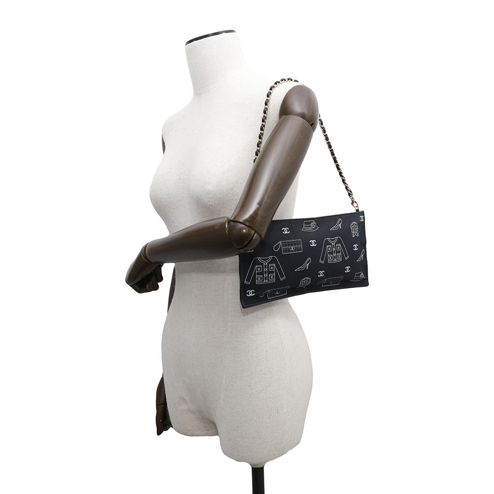 CHANEL Icon ChainPouch Navy Cotton