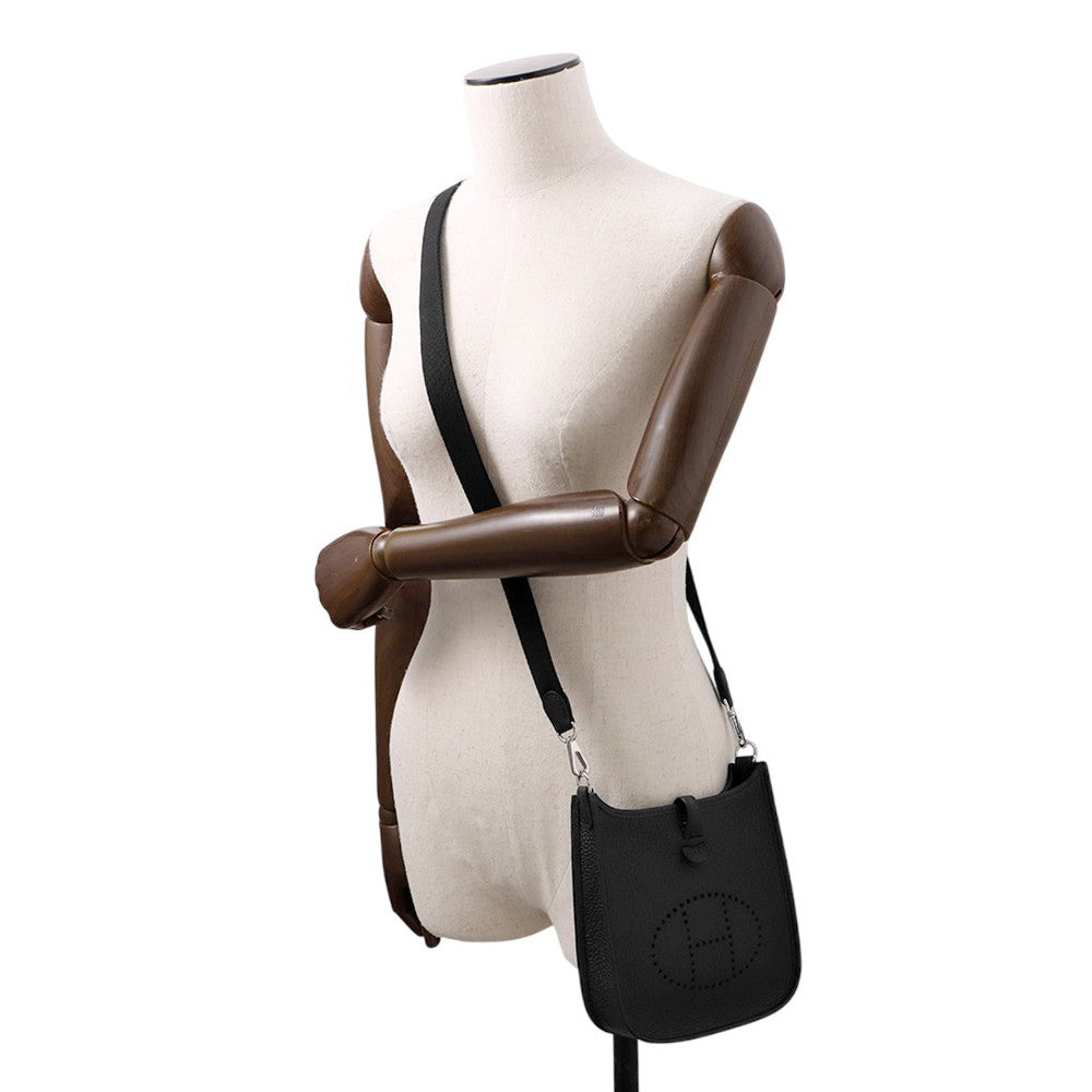 HERMES Evelyne Long Black Taurillon Clemence Size TPM
