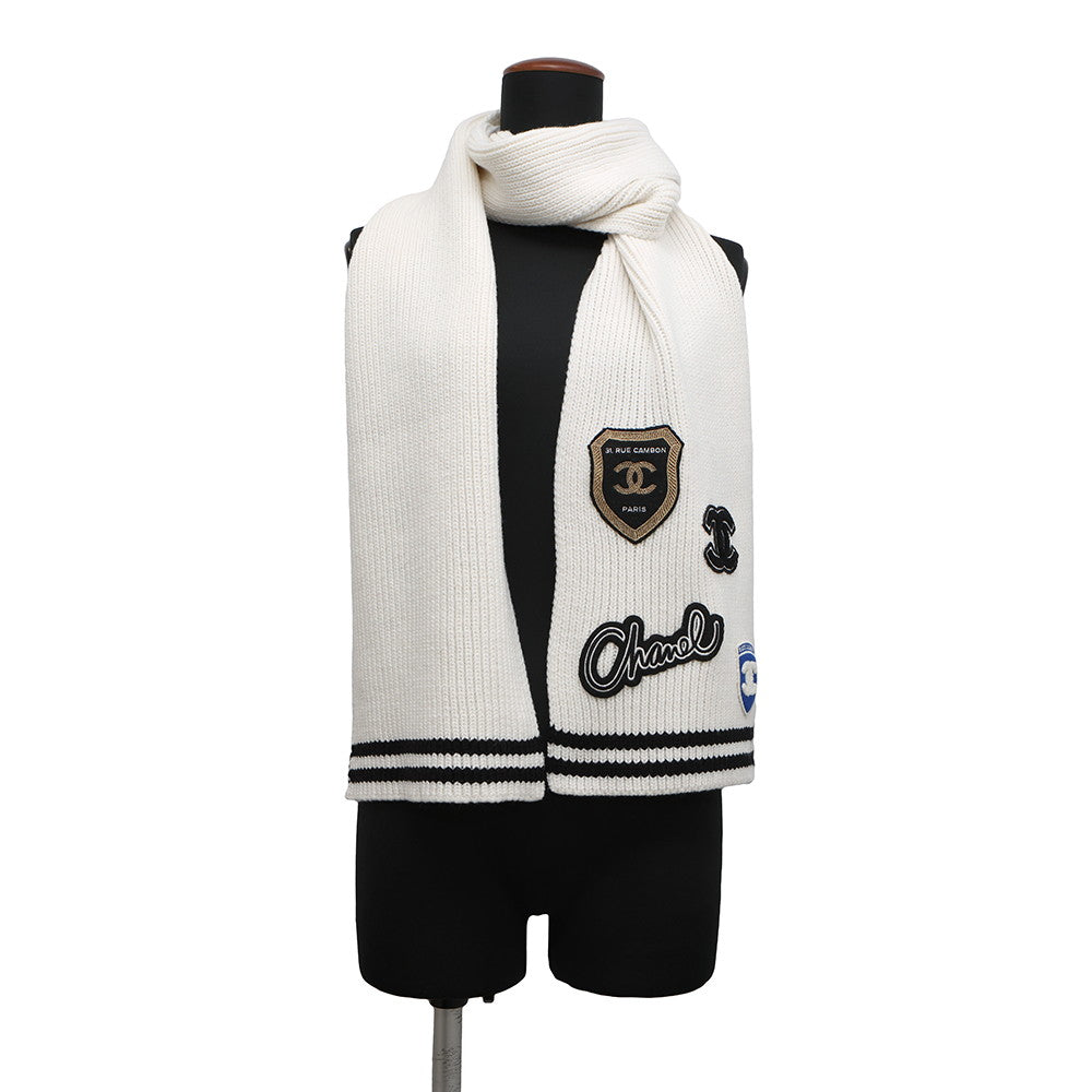 CHANEL Logo Patch Scarf White/BlackAAA409 Cashmere100%