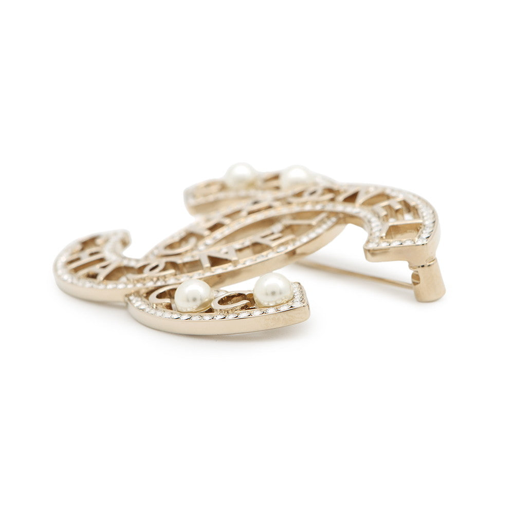 CHANEL CC Logo CCBroochAB4879 Metal Faux Pearl  Rhinestone
