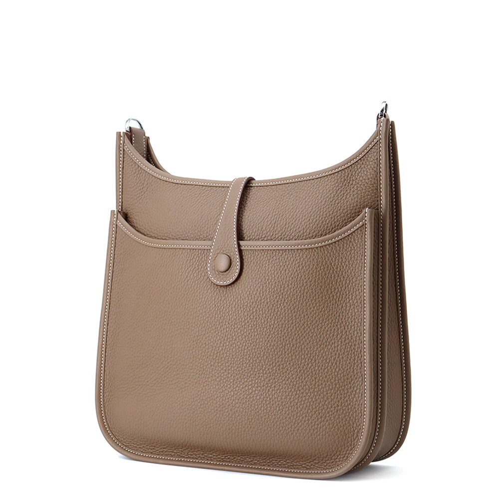 HERMES Evelyne 3 Etoupe Taurillon Clemence Size PM