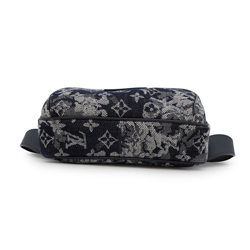 LOUIS VUITTON Bumbag/ Outdoor NavyM57281 Monogram / Tapestry