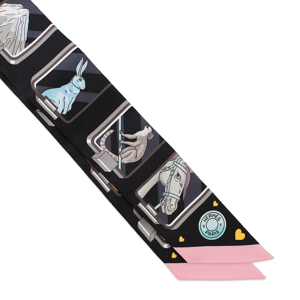 HERMES Twilly HERMESã»Story Black/Grease/RoseH063875S Silk100%