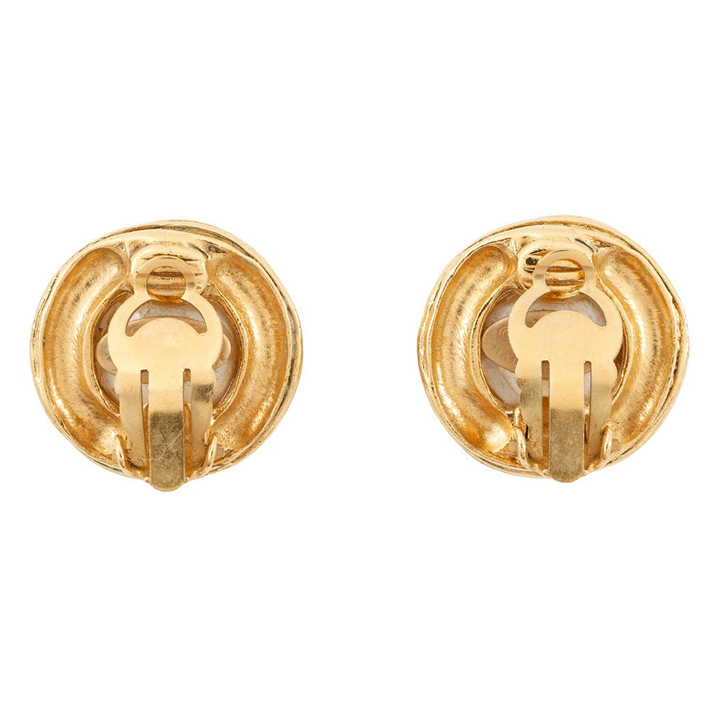 CHANEL CC Logo Faux Pearl Earring Gold Plated Faux Pearl