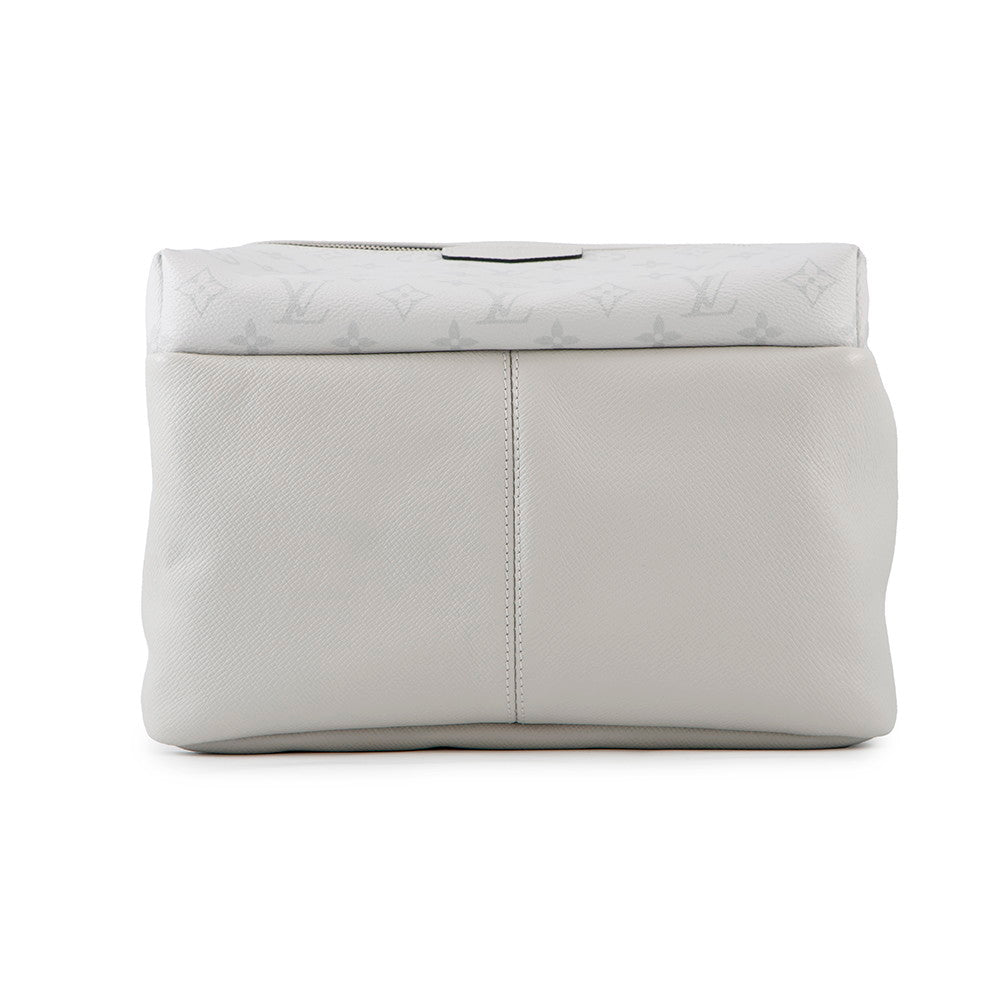 LOUIS VUITTON Discoveryã»Backpack BlancM30953 Taigarama Monogram Size PM