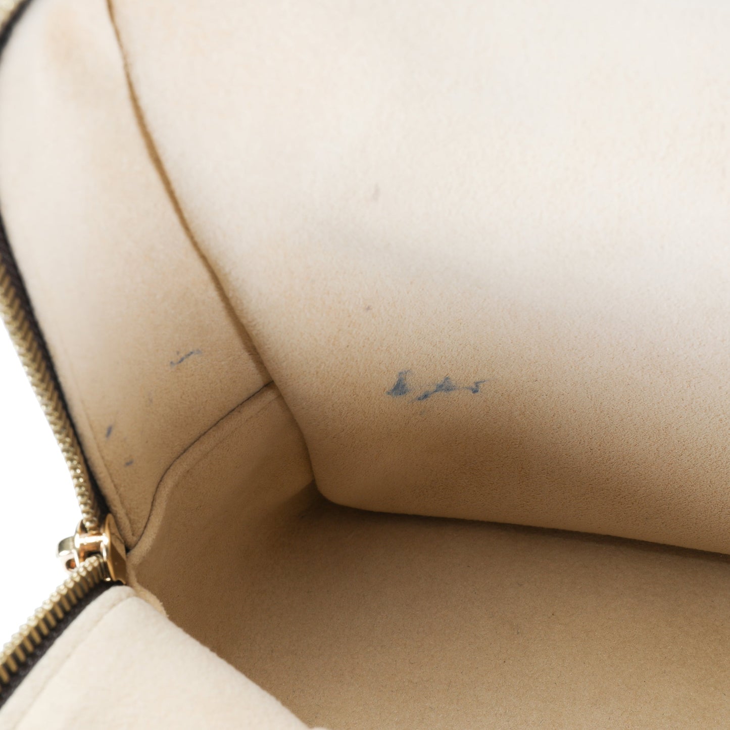 Louis Vuitton Louis Vuitton Monogram Canvas Manhattan PM