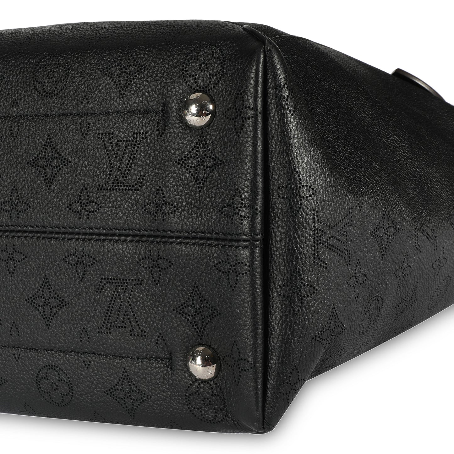 Louis Vuitton Louis Vuitton Black Mahina Leather Hina MM