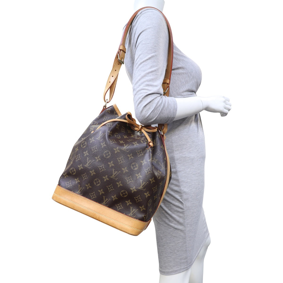 Louis Vuitton Noe Monogram